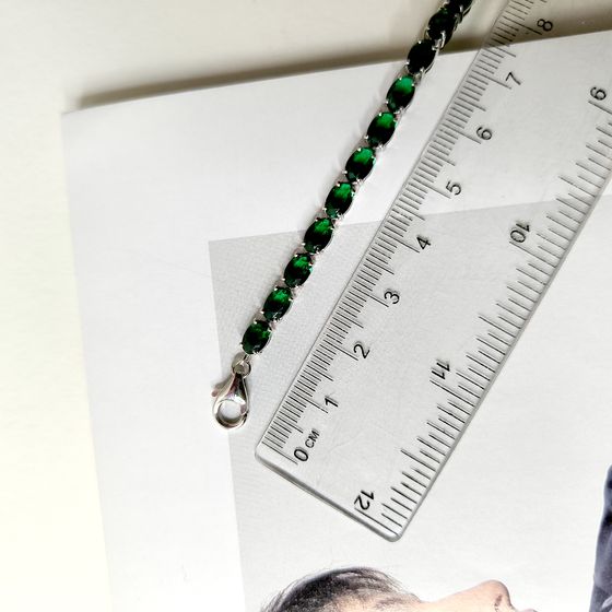 Серебряный браслет с изумрудом nano