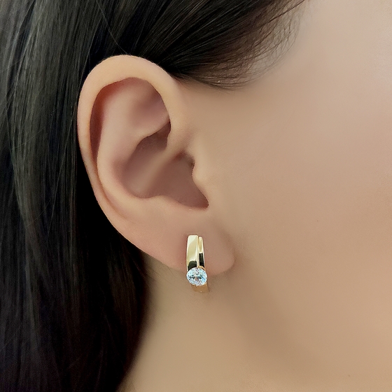 Золотые серьги с фианитами 0.4ct