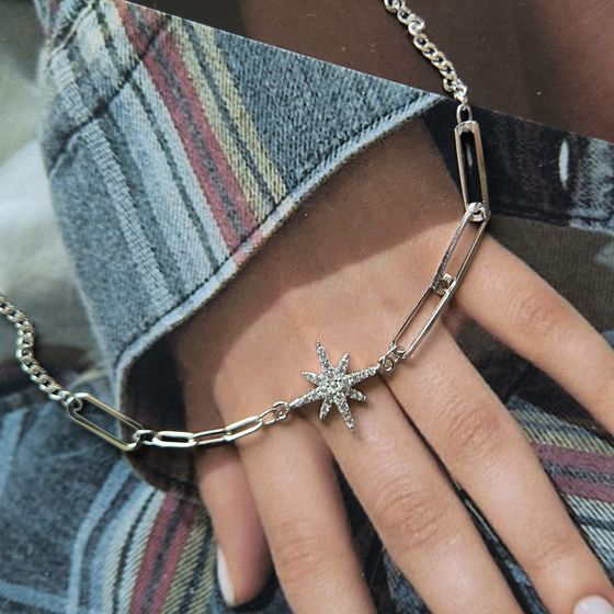 Серебряный браслет с фианитами Серебряный браслет с фианитами