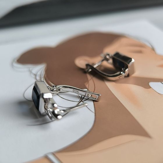 Серебряные серьги с сапфиром nano 2.917ct