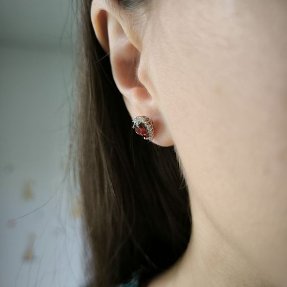 Серебряные серьги с гранатом 2.292ct