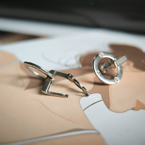 Серебряные серьги с фианитами