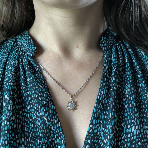 Серебряная подвеска с фианитами