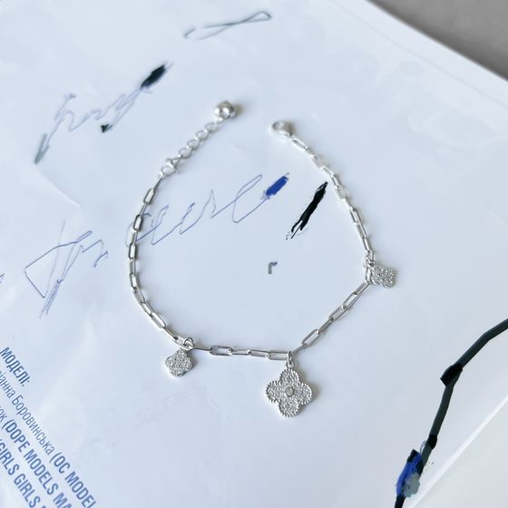 Серебряный браслет с фианитами