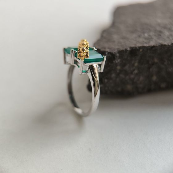 Серебряное кольцо с агатом 2.885ct