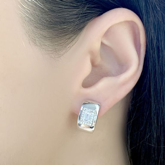 Серебряные серьги с фианитами