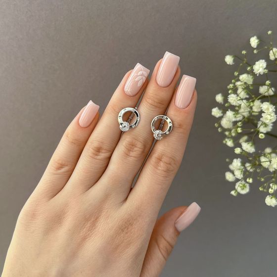 Золотые серьги с фианитами 0.6ct