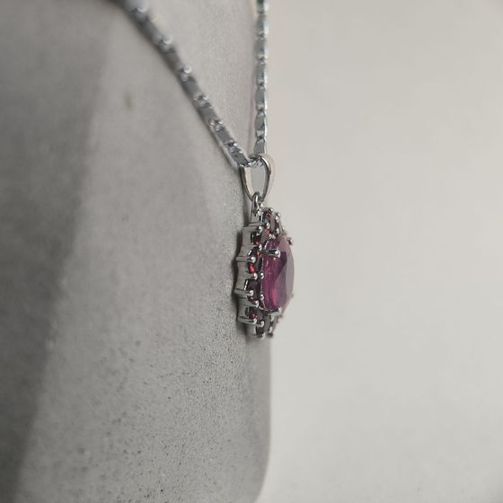 Серебряная подвеска с рубином 5.59ct, гранатом