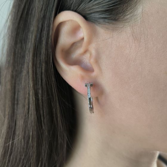 Серебряные серьги с фианитами