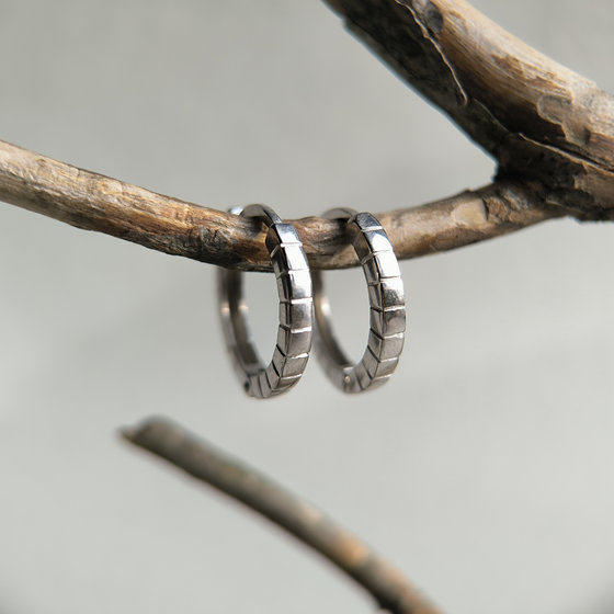 Серебряные серьги без камней