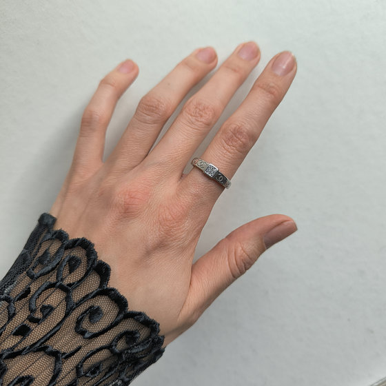 Серебряное кольцо с фианитами