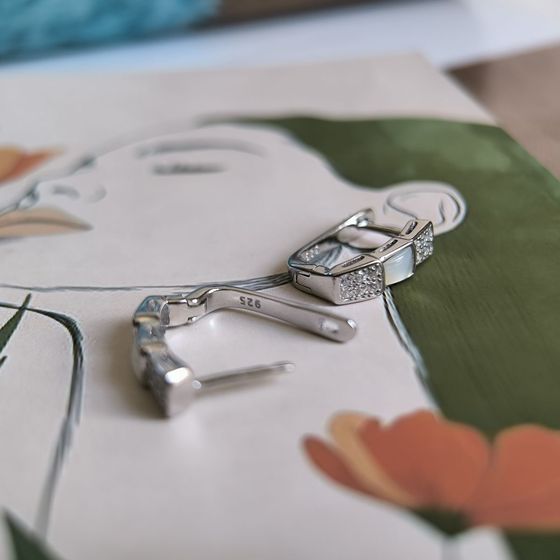 Серебряные серьги с перламутром