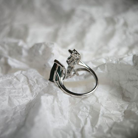 Серебряное кольцо с топазом Лондон Блю 4.703ct, топазом