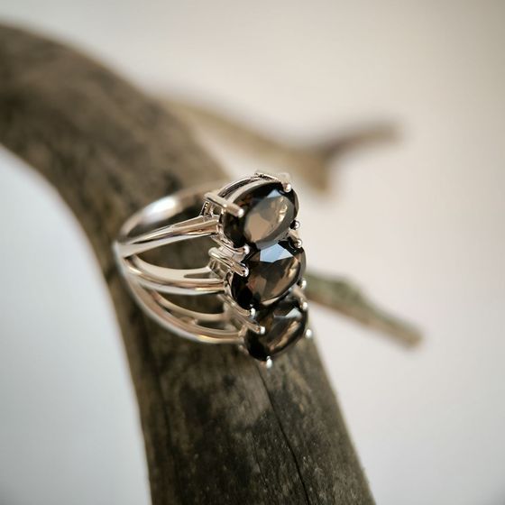 Серебряное кольцо с раухтопазом (дымчатым кварцем) 5.433ct