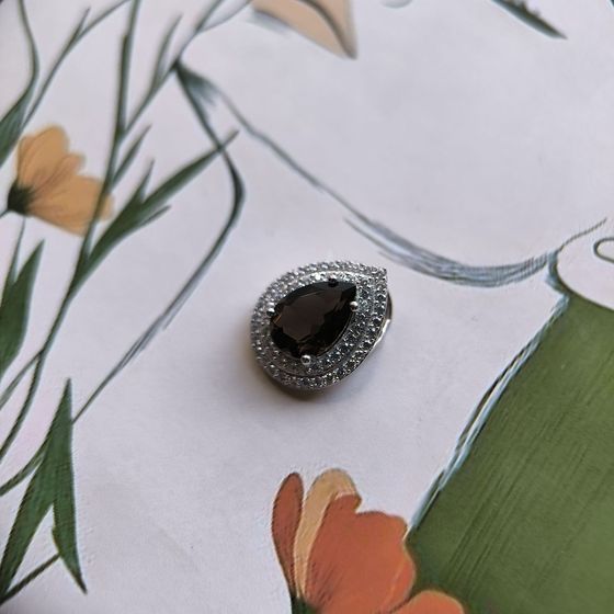 Серебряная подвеска с раухтопазом (дымчатым кварцем) 2.188ct, фианитами