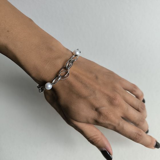 Серебряный браслет с жемчугом