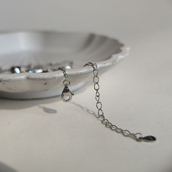 Серебряное колье с фианитами