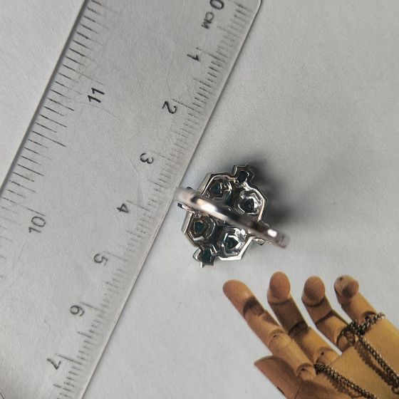 Серебряное кольцо с топазом Лондон Блю 1.728ct, топазом