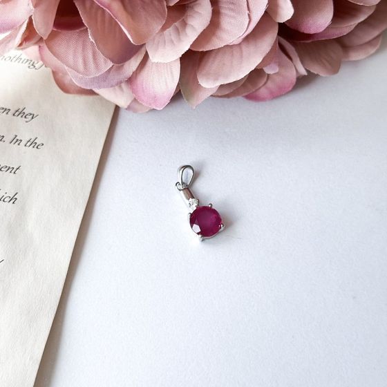 Серебряная подвеска с рубином 2.783ct