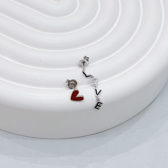 Серебряные серьги с емаллю