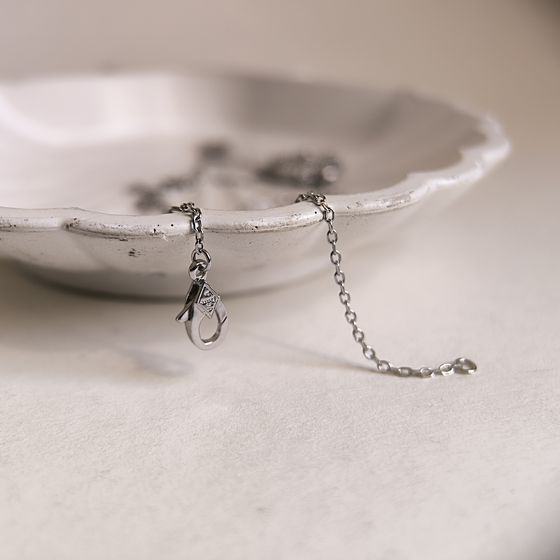 Серебряное колье с перламутром, фианитами