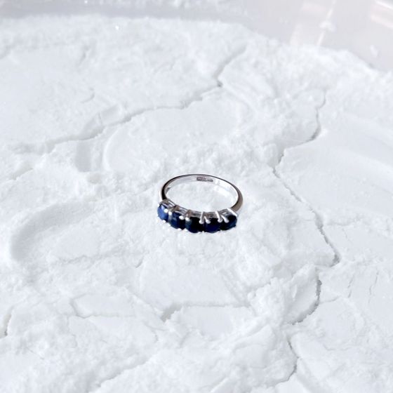 Серебряное кольцо с сапфиром 1.75ct