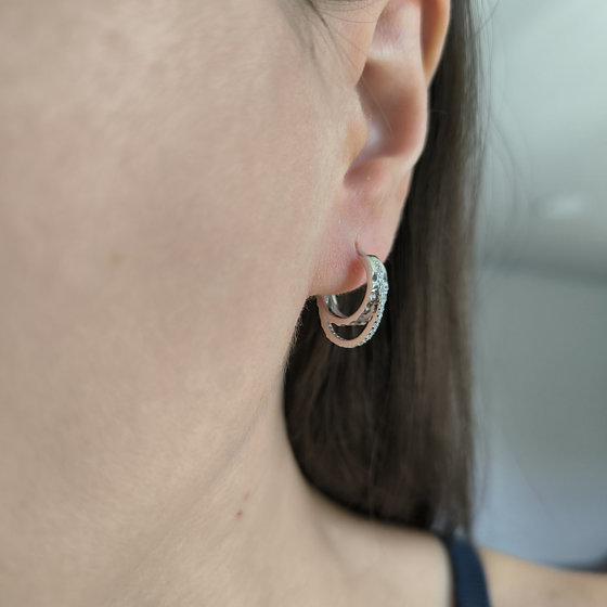 Серебряные серьги с фианитами