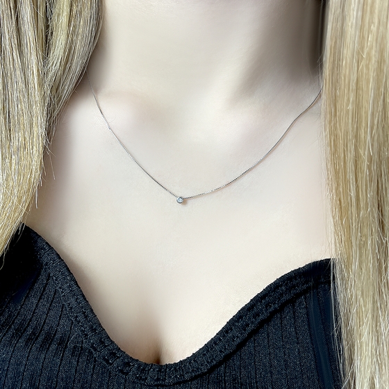 Серебряное колье с фианитами