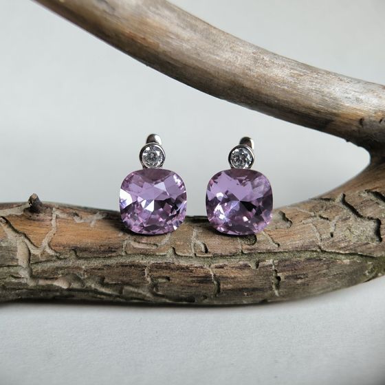 Серебряные серьги с фианитами