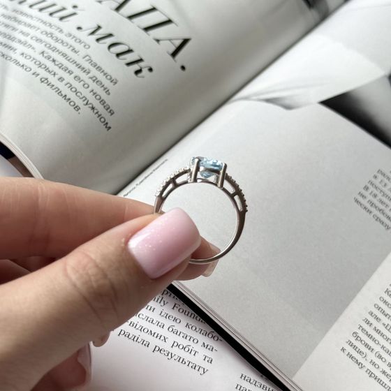 Серебряное кольцо с топазом 3.11ct