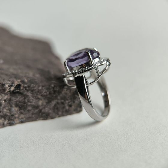 Серебряное кольцо с александритом 8.513ct