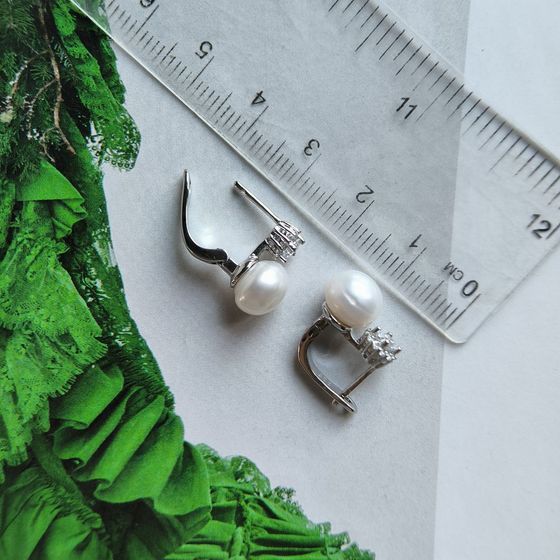 Серебряные серьги с жемчугом Серебряные серьги с жемчугом