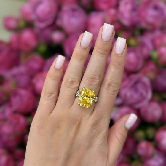 Серебряное кольцо с фианитами