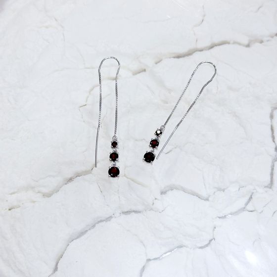 Серебряные серьги с гранатом 2.105ct