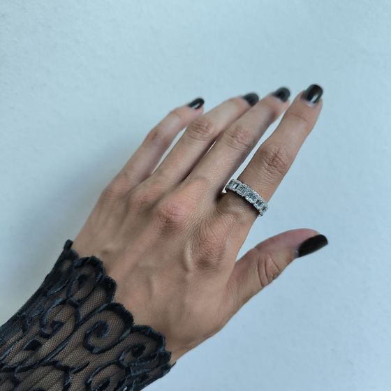 Серебряное кольцо с фианитами