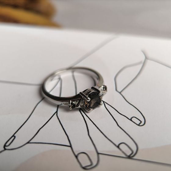 Серебряное кольцо с раухтопазом (дымчатым кварцем) 0.842ct