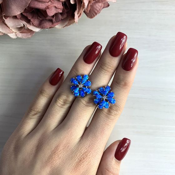 Серебряные серьги с опалом
