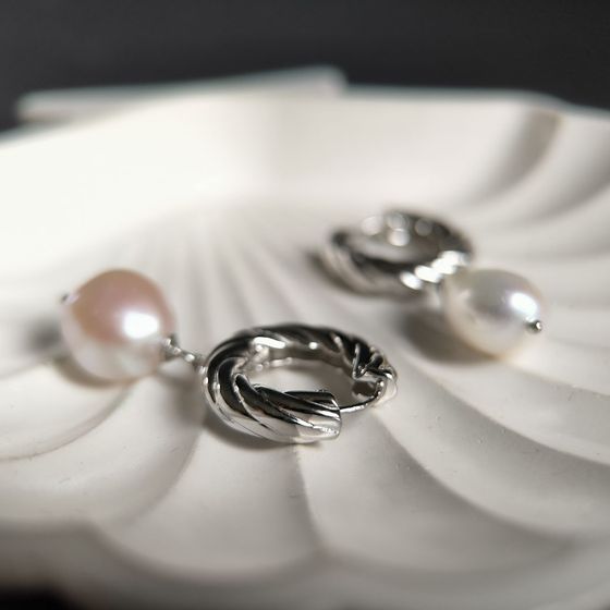 Серебряные серьги с жемчугом барочным