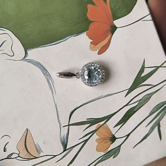 Серебряная подвеска с топазом 2.704ct