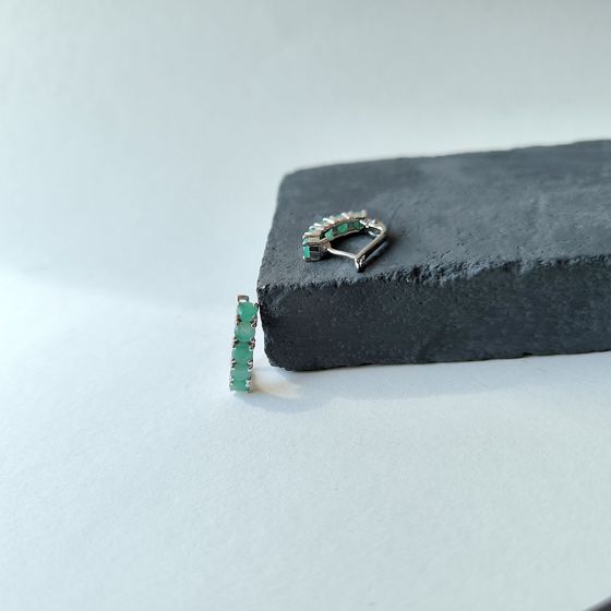 Серебряные серьги с изумрудом 2.4ct