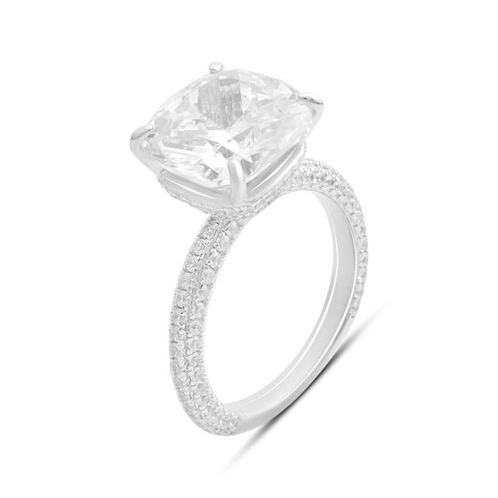 Серебряное кольцо с фианитами