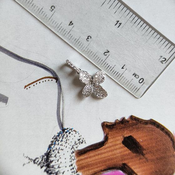 Серебряная подвеска с фианитами