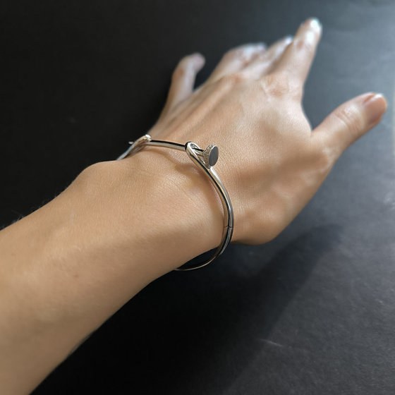 Серебряный браслет с фианитами