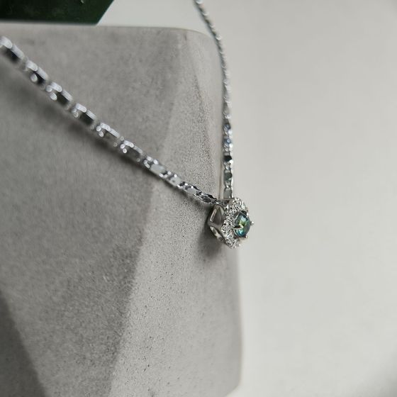 Серебряная подвеска с мистик топазом 0.37ct