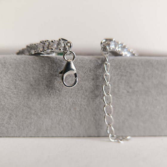 Серебряный браслет с изумрудом nano 9.533ct