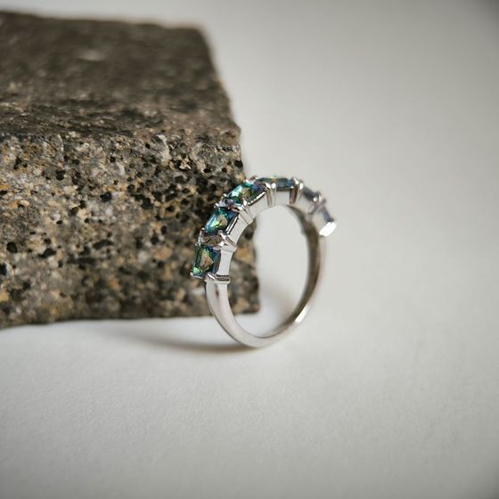 Серебряное кольцо с мистик топазом 1.517ct