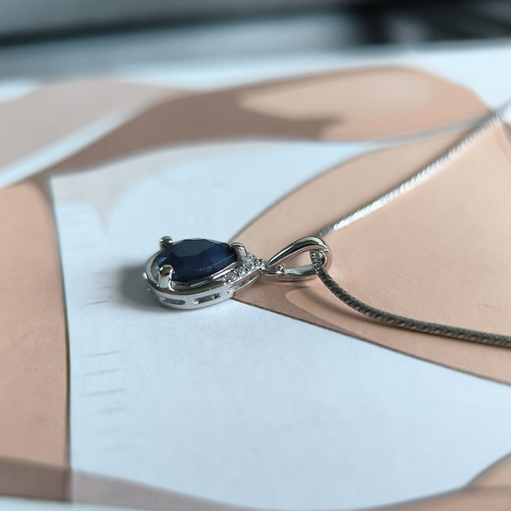 Серебряная подвеска с сапфиром 1.355ct