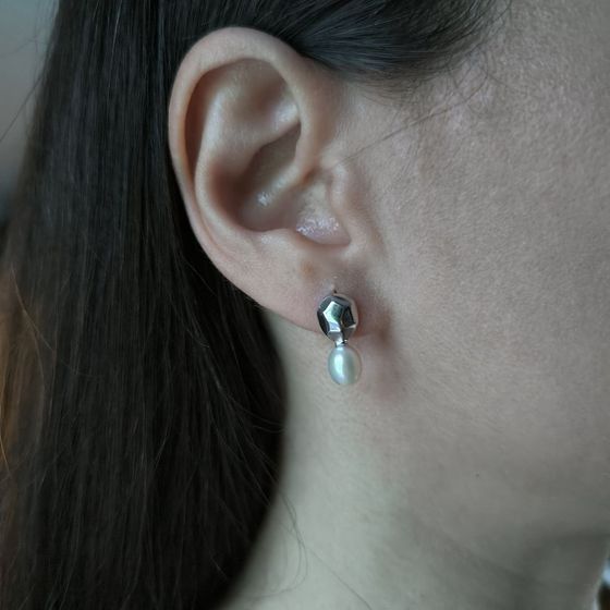 Серебряные серьги с жемчугом 4.75ct