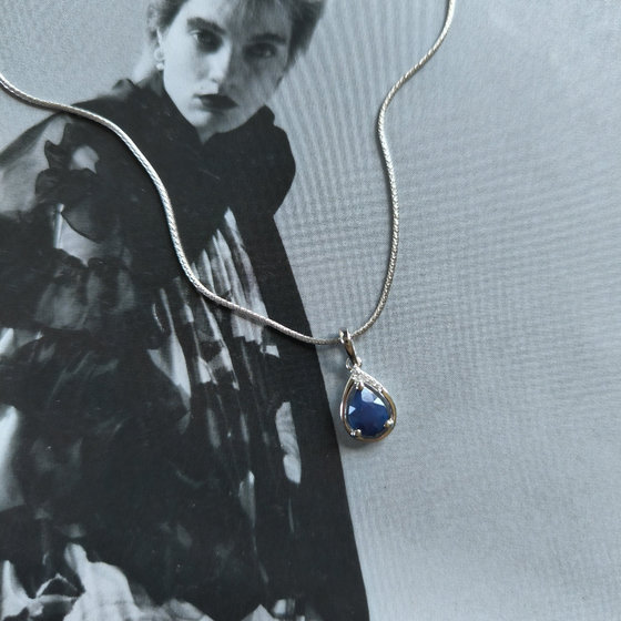 Серебряная подвеска с сапфиром 1.355ct
