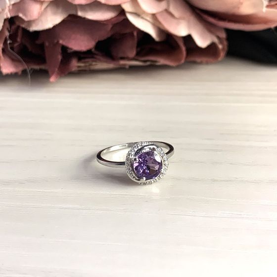 Серебряное кольцо с александритом 2ct